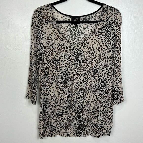 W5 Leopard Print 3/4 Sleeve V-neck Knotted Front Top Size L - Picture 1 of 8